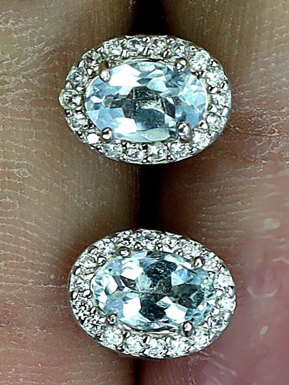 !4K white gold/ 925 aquamarine and CZ halo stud earrings NEW genuine